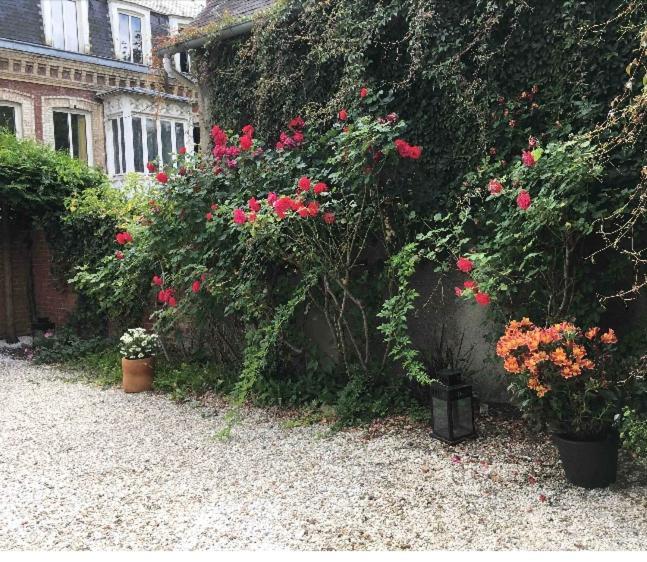 Hébergement de vacances Maison Individuelle Dans Ancienne Ecurie